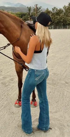 Savana Keune OnlyFans Leaked Free Thumbnail Picture - #FNUYXo0WRM