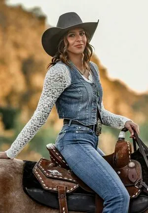 Savana Keune OnlyFans Leaked Free Thumbnail Picture - #TTRnI8FBAL