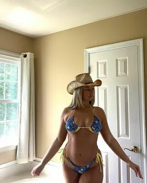 Savanna OnlyFans Leaked Free Thumbnail Picture - #pPoSVHRqg4