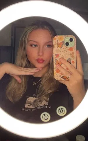 savannah OnlyFans Leaked Free Thumbnail Picture - #Ymtq7Typn2