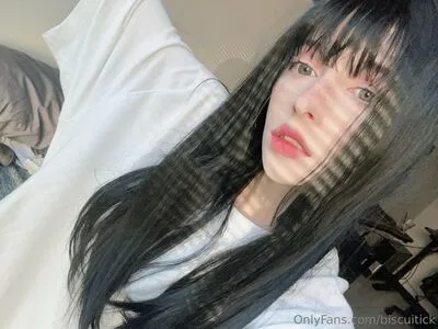 Saviorcat OnlyFans Leaked Free Thumbnail Picture - #3F9IA8D4y8