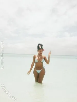 Saweetie OnlyFans Leaked Free Thumbnail Picture - #8PVa9gqvdY