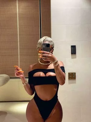 Saweetie OnlyFans Leaked Free Thumbnail Picture - #HxJy719J1v