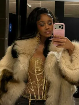 Saweetie OnlyFans Leaked Free Thumbnail Picture - #SDH3Co3hcX