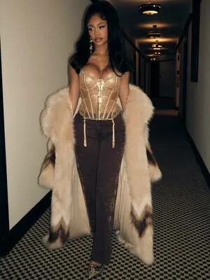 Saweetie OnlyFans Leaked Free Thumbnail Picture - #rPSmlTeMjl