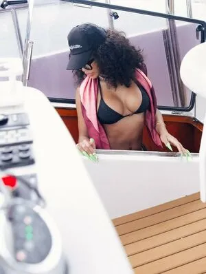 Saweetie OnlyFans Leaked Free Thumbnail Picture - #uEx2MpW6dk