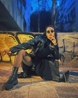 Sayna Soleimanpour OnlyFans Leaked Free Thumbnail Picture - #oRVFlhsmr3