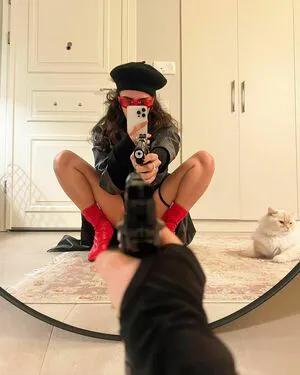 Sayna Soleimanpour OnlyFans Leaked Free Thumbnail Picture - #t06SEnBP27