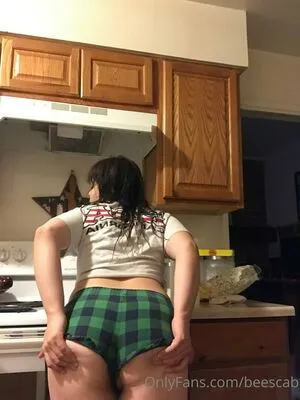 Scabbee OnlyFans Leaked Free Thumbnail Picture - #4ypjQ16tbm