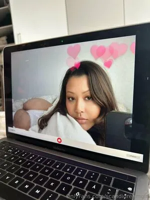 Scandidreamgirl OnlyFans Leaked Free Thumbnail Picture - #vxhFl9NirF