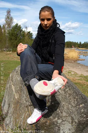 Scandinavian Feet OnlyFans Leaked Free Thumbnail Picture - #9qMBNF6Hk4
