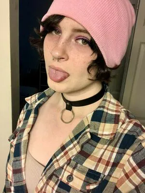 Scarlet Skeie OnlyFans Leaked Free Thumbnail Picture - #PIQ3VJKVJ0