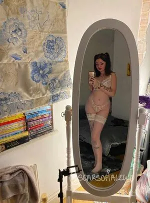 Scarlet Sofia OnlyFans Leaked Free Thumbnail Picture - #m9yHTYX0Co