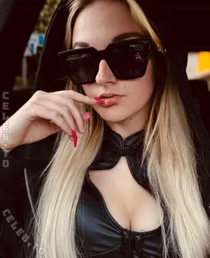 Scarlet Young OnlyFans Leaked Free Thumbnail Picture - #FL0Ebs3xIG
