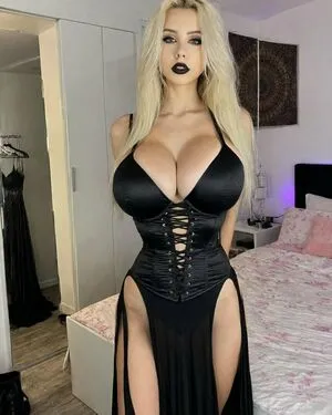 Scarletgothqn OnlyFans Leaked Free Thumbnail Picture - #ZddlMOHdoI