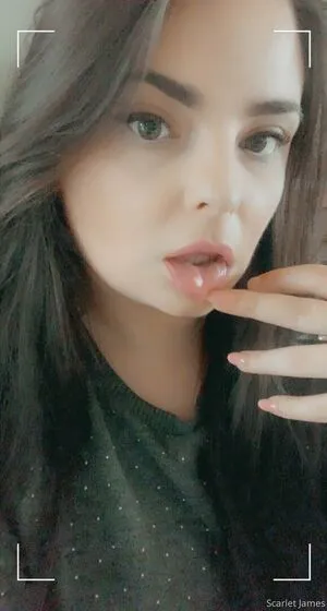 Scarletjames301 OnlyFans Leaked Free Thumbnail Picture - #7MPhDO1pry