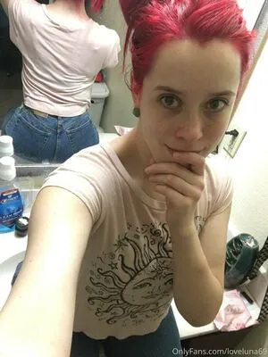 Scarletmoon69 OnlyFans Leaked Free Thumbnail Picture - #dyJyLyMGAp