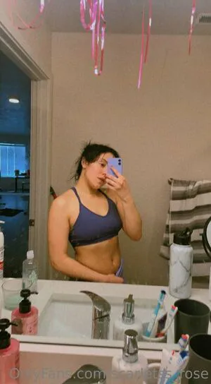 Scarletss Rose OnlyFans Leaked Free Thumbnail Picture - #tmJzQXyKAr