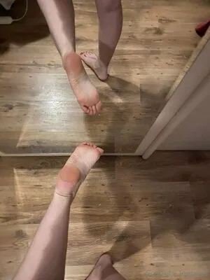 Scarletstootsies OnlyFans Leaked Free Thumbnail Picture - #H4Jf0UCCws