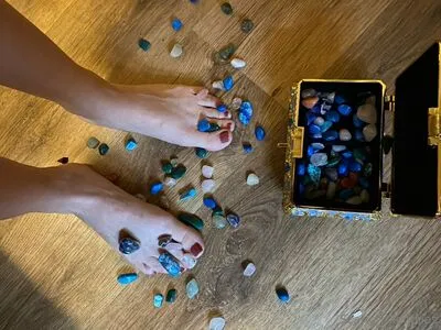 Scarletstootsies OnlyFans Leaked Free Thumbnail Picture - #MlhXX5ImIg