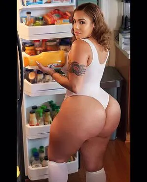 Scarlett Cakez OnlyFans Leaked Free Thumbnail Picture - #EszevOBHBS