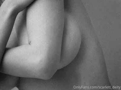Scarlett Deity OnlyFans Leaked Free Thumbnail Picture - #Nkemm7WlAz
