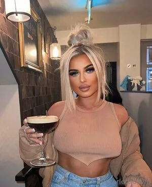 Scarlett Fox OnlyFans Leaked Free Thumbnail Picture - #ShyVOLKGBl