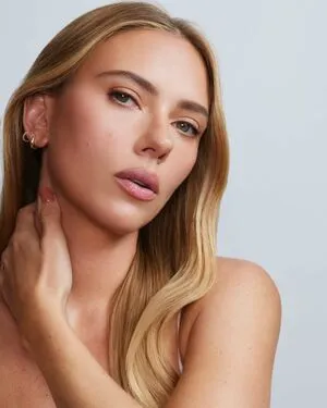 Scarlett Johansson OnlyFans Leaked Free Thumbnail Picture - #2AzkcwA6a0