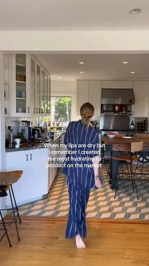 Scarlett Johansson OnlyFans Leaked Free Thumbnail Picture - #AFZAkly5GO