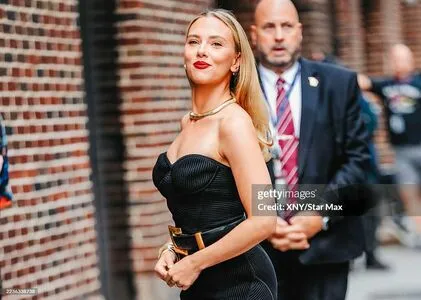 Scarlett Johansson OnlyFans Leaked Free Thumbnail Picture - #DJIMEIYiH5
