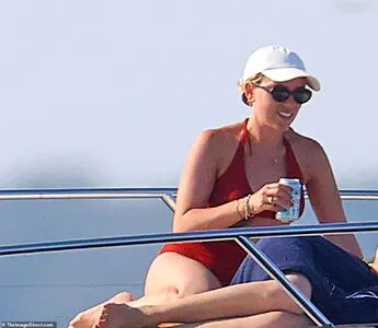 Scarlett Johansson OnlyFans Leaked Free Thumbnail Picture - #EGDDuIEhIP