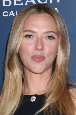 Scarlett Johansson OnlyFans Leaked Free Thumbnail Picture - #IrsaL6g2M0