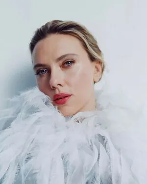 Scarlett Johansson OnlyFans Leaked Free Thumbnail Picture - #OIPUpw7qpZ