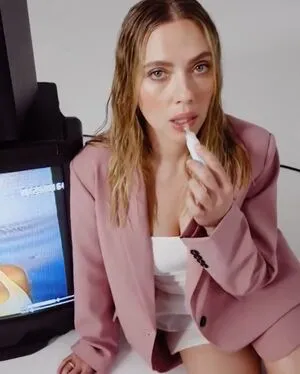 Scarlett Johansson OnlyFans Leaked Free Thumbnail Picture - #djXxubRh3L