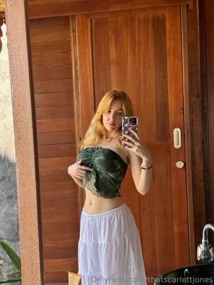 Scarlett Jones OnlyFans Leaked Free Thumbnail Picture - #mQGNHpiLdr