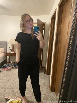 Scarlett Williams OnlyFans Leaked Free Thumbnail Picture - #SZozdgOTTo