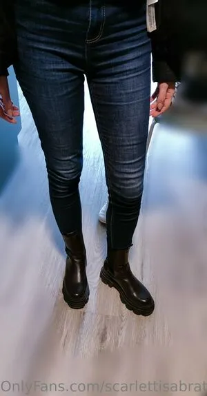 Scarlettisabratfree OnlyFans Leaked Free Thumbnail Picture - #MH7ELfFD1q