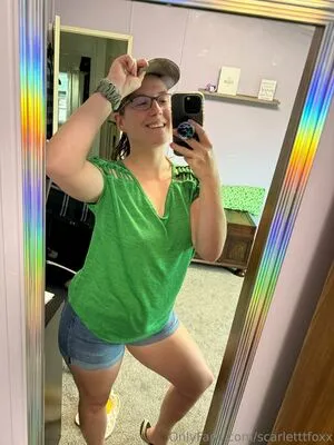 Scarletttfoxx OnlyFans Leaked Free Thumbnail Picture - #1jpdGlohh6