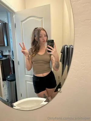 Scarletviper OnlyFans Leaked Free Thumbnail Picture - #d16C33wdx6