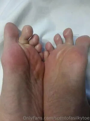 Scentofasilkytoe OnlyFans Leaked Free Thumbnail Picture - #OVdnQoMFoj