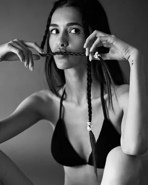 Schassi OnlyFans Leaked Free Thumbnail Picture - #N6P8TLfa1F