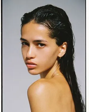 Schassi OnlyFans Leaked Free Thumbnail Picture - #gGxtdWSPeC