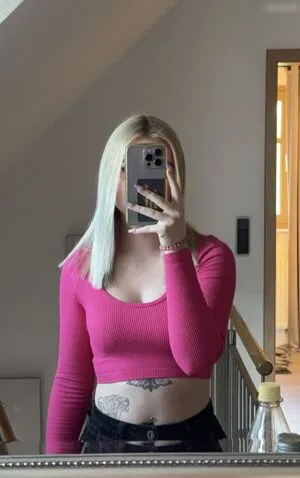 Schildizzl OnlyFans Leaked Free Thumbnail Picture - #MNWTwnWppp