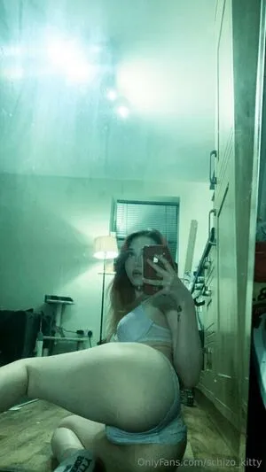 Schizo Kitty OnlyFans Leaked Free Thumbnail Picture - #aMZIDVZ8Yk