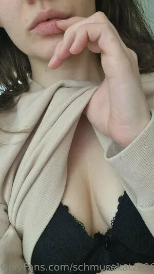 Schmusekatze96 OnlyFans Leaked Free Thumbnail Picture - #1XRpY9jJko