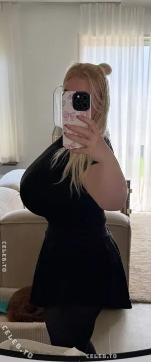 Schnataa OnlyFans Leaked Free Thumbnail Picture - #6O19HiCdpk