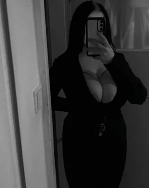 Schrpia OnlyFans Leaked Free Thumbnail Picture - #2U5sIOxUEb