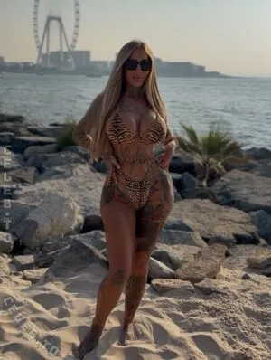 Schwarzemamba89 OnlyFans Leaked Free Thumbnail Picture - #d9IYT51S9m