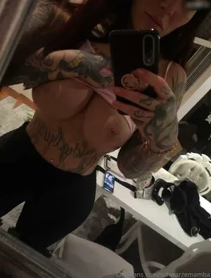 Schwarzemamba89 OnlyFans Leaked Free Thumbnail Picture - #gW1UbXzEQ5