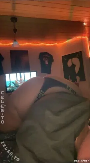 Schwarzerfuchs24 OnlyFans Leaked Free Thumbnail Picture - #iUysONgtXS